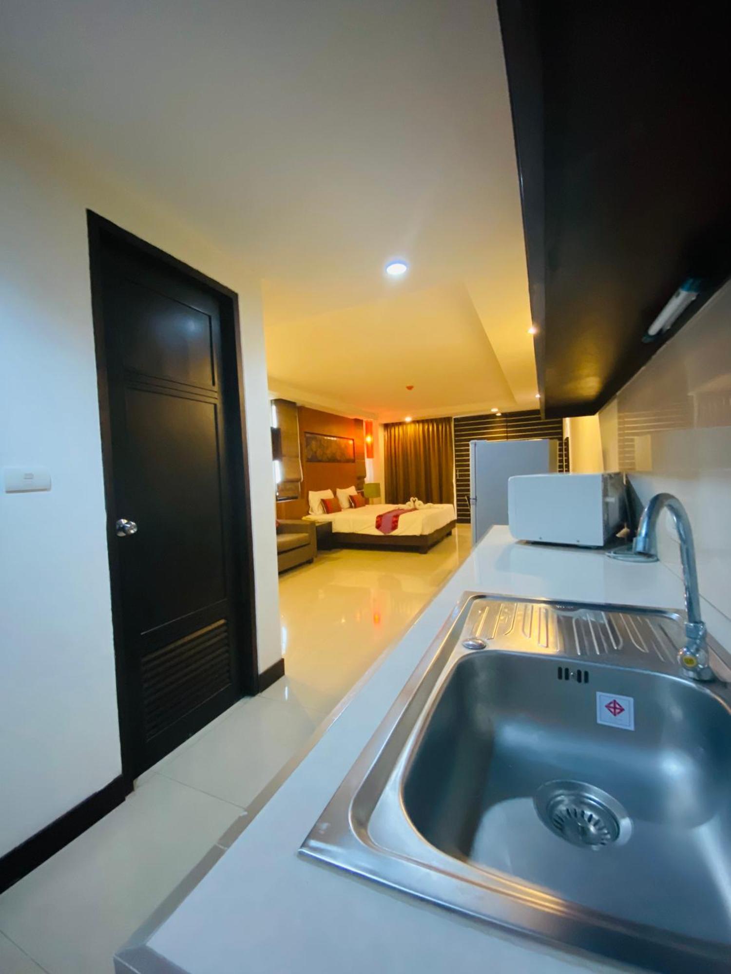 Tycoon Suite By Goad Avadhess Hospitality 1Km Walking Street Pattaya Beach Екстериор снимка